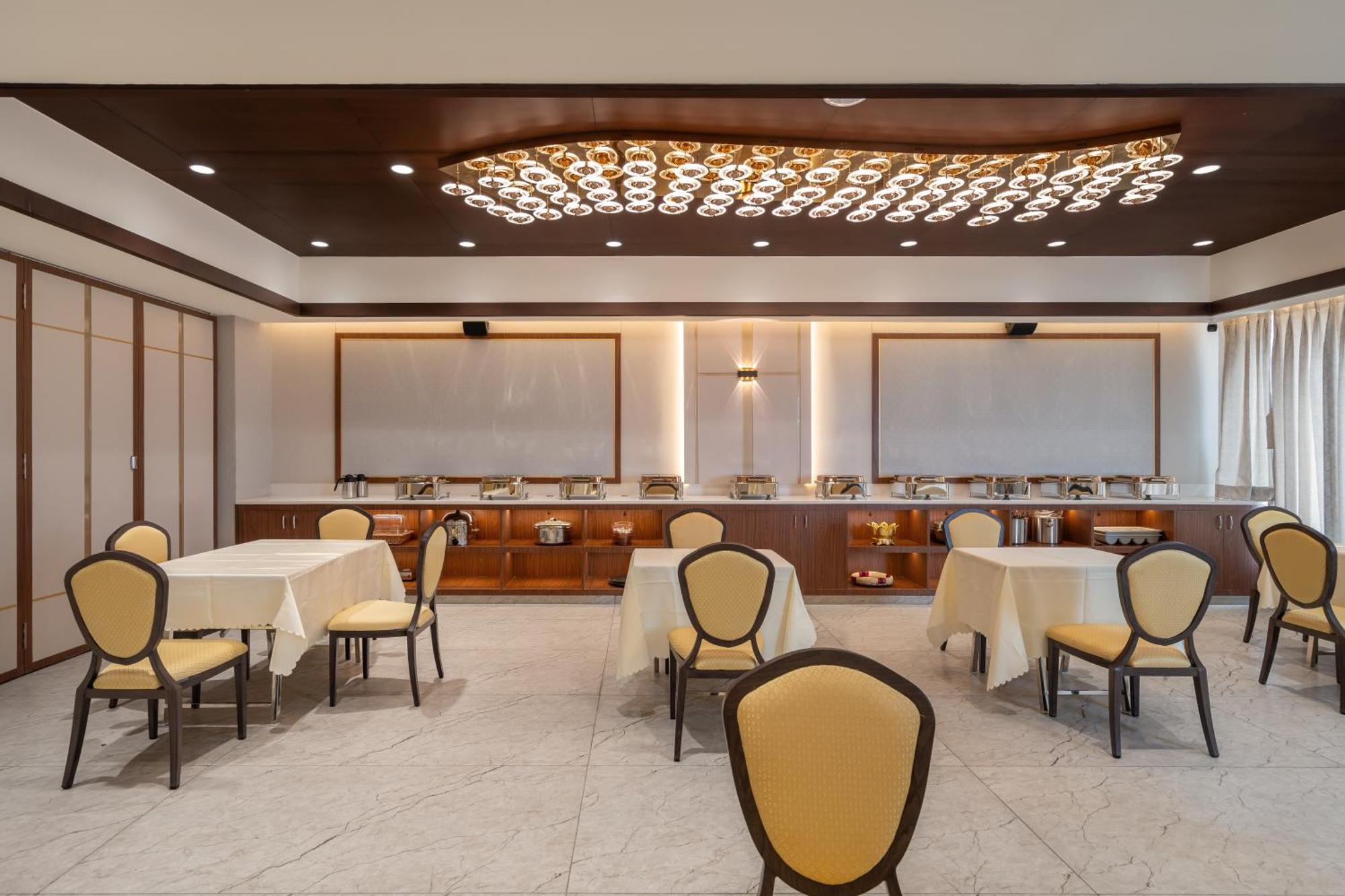 Copper Leaf Hotels, Тирунелвели Экстерьер фото